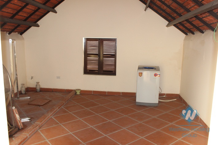 6-floor house for rent in Au Co Street